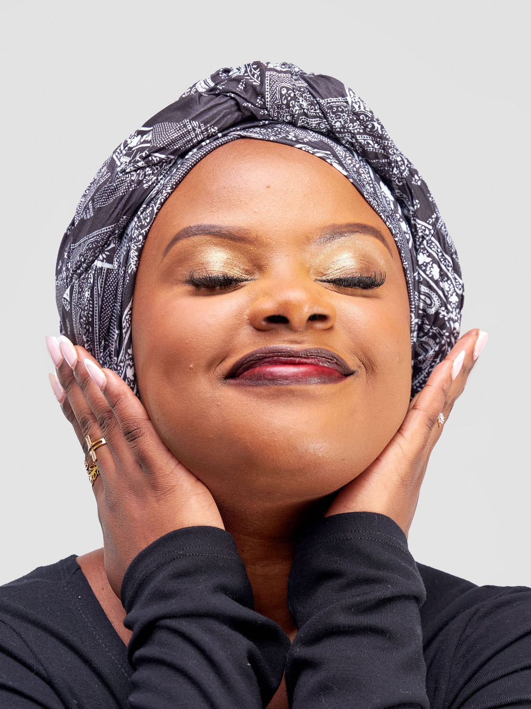 Black & white Turban