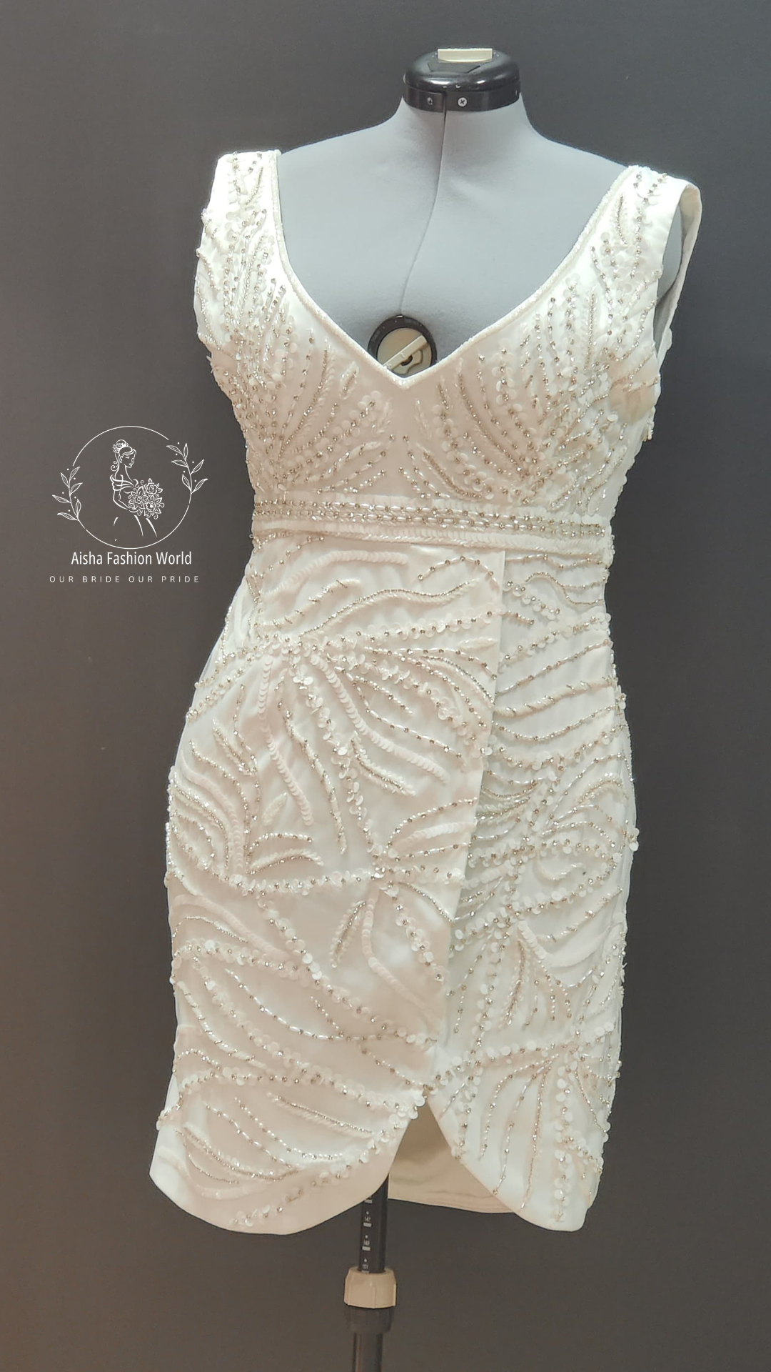 Timeless exquisite mini wrap offwhite dress