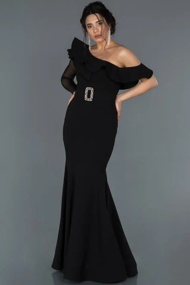 black dress at fashion world Very modest and affordable dresses from fashion world