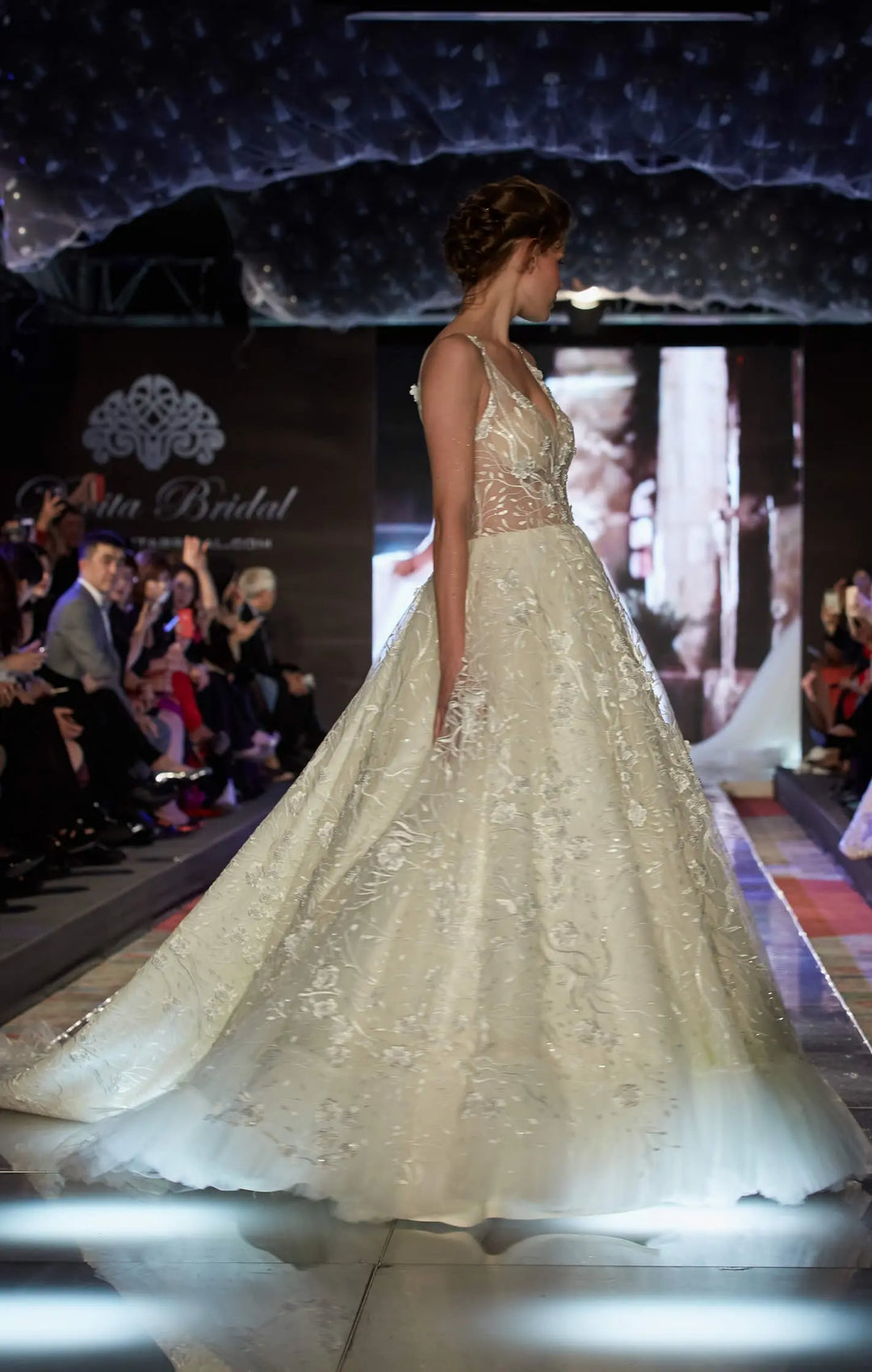 Exude an aura of unparalleled elegance and grace in the AFWLesly Unique Laced Luxury Wedding Strap - aishafashionworld
