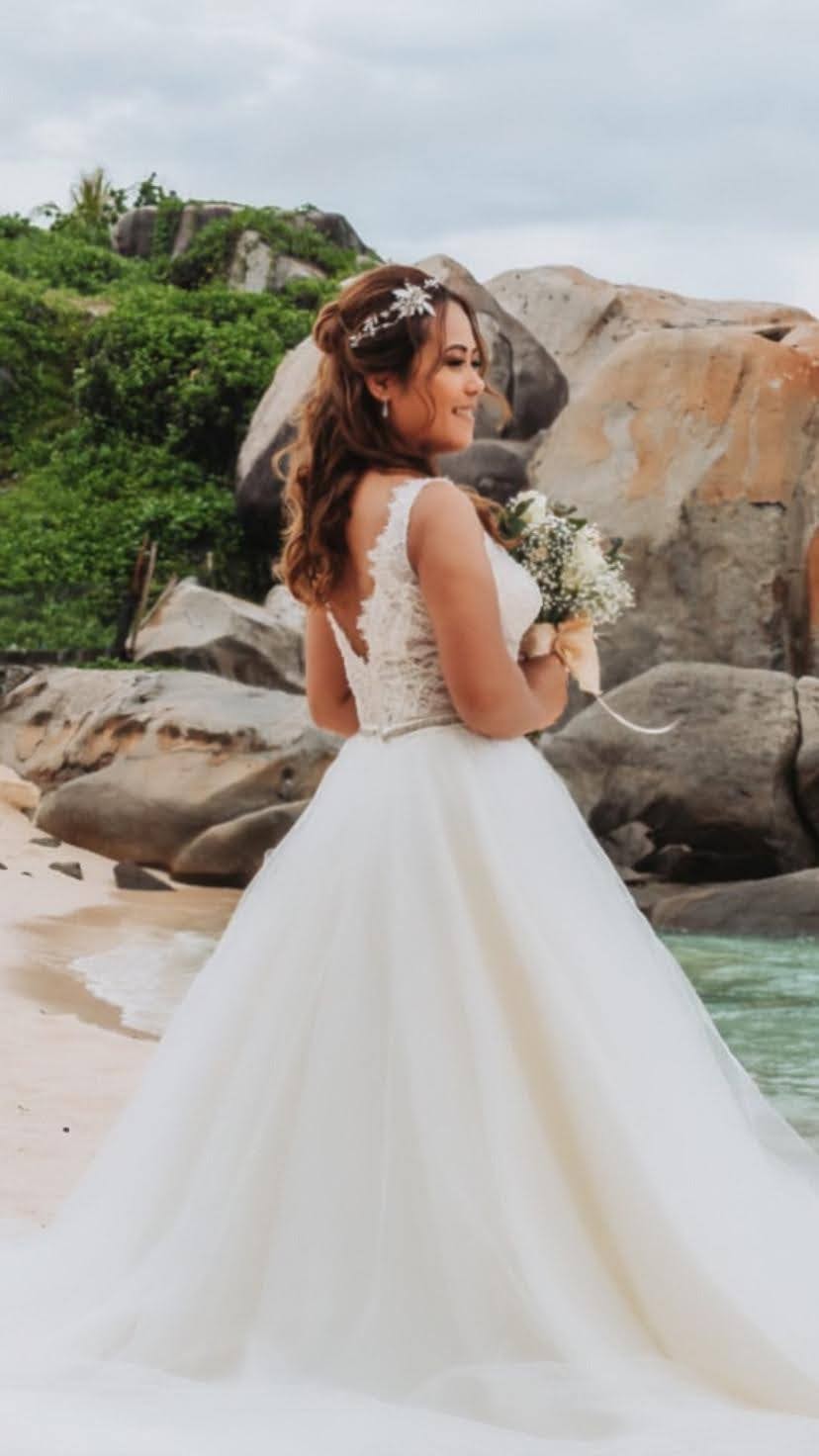 AFWGracella timeless classic wedding dress - aishafashionworld AFWGracella timeless classic wedding dress - aishafashionworld