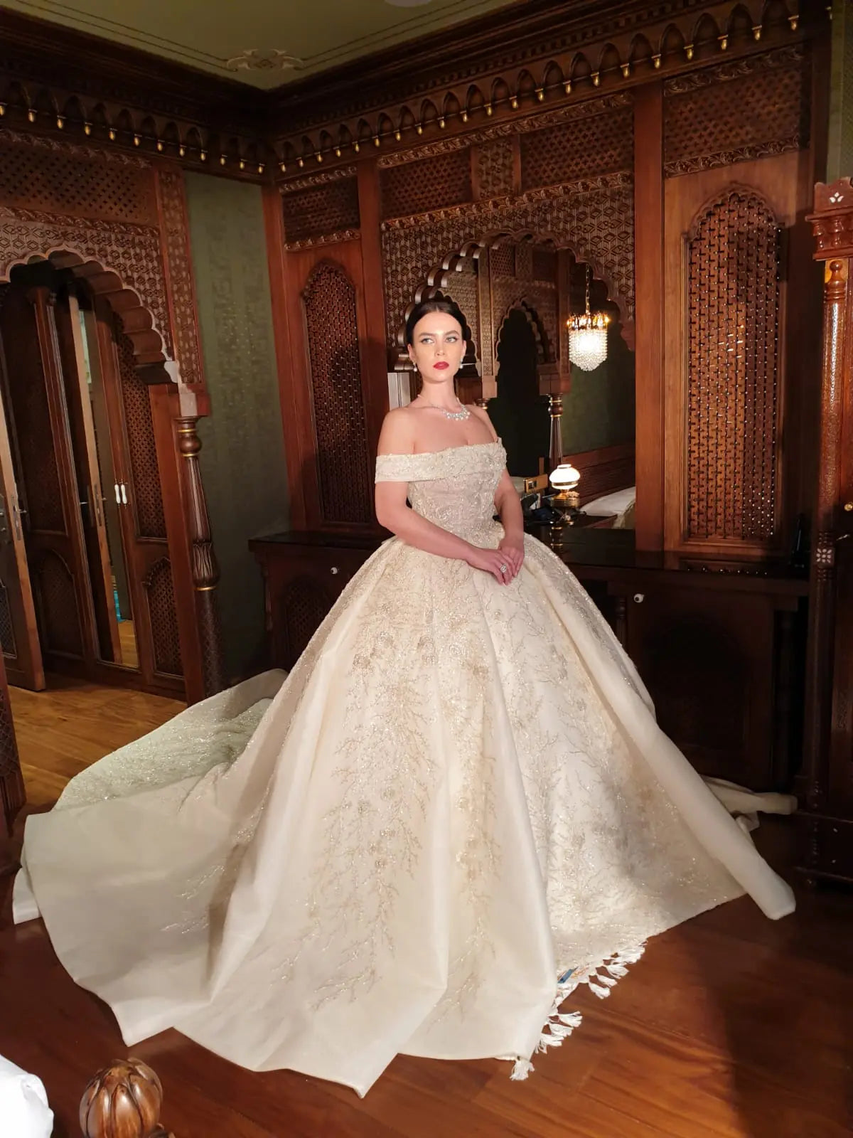 AFWNova  2020 off shoulder sparkling wedding dress aishafashionworld
