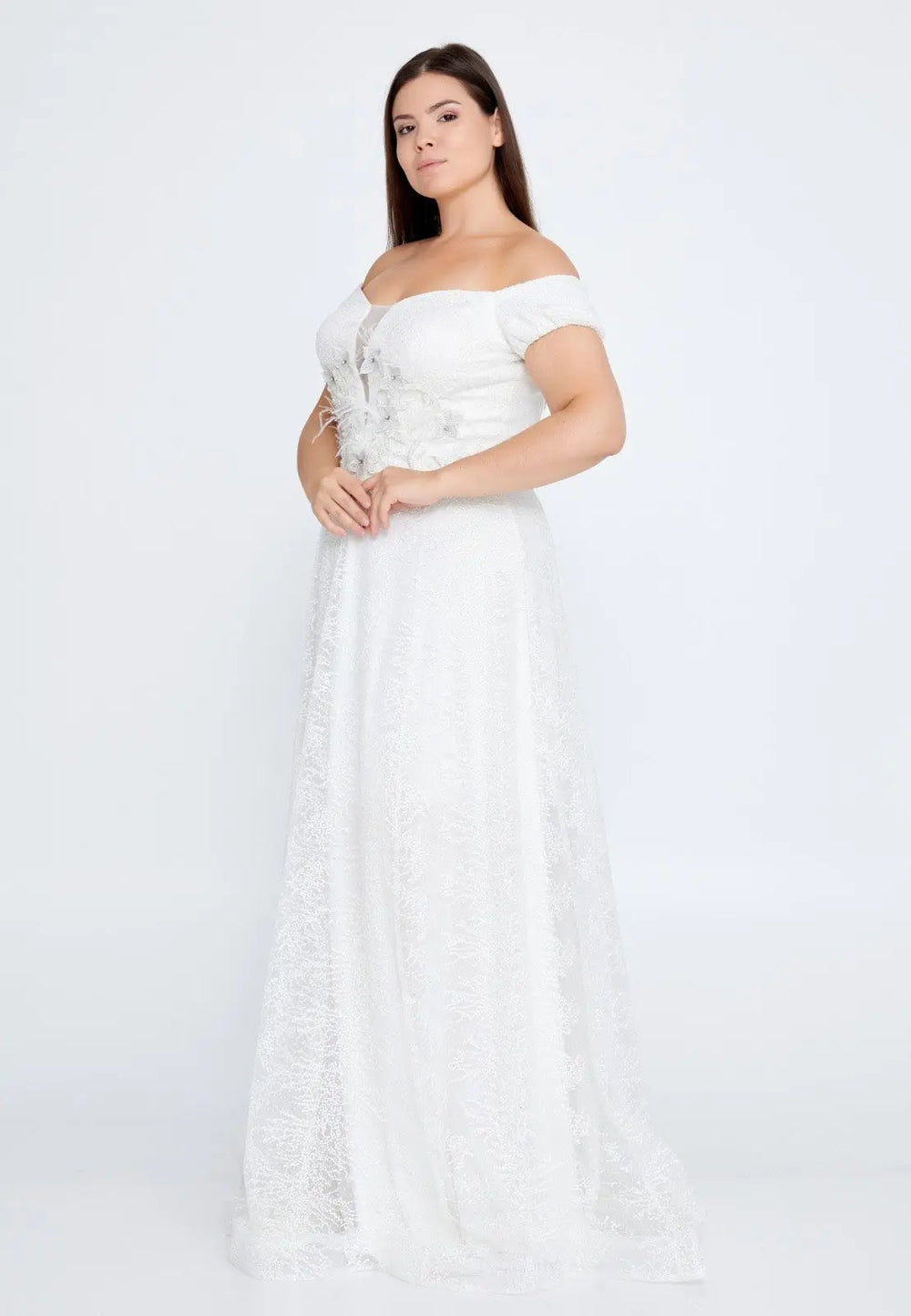 Beautiful plus size wedding dress aishafashionworld